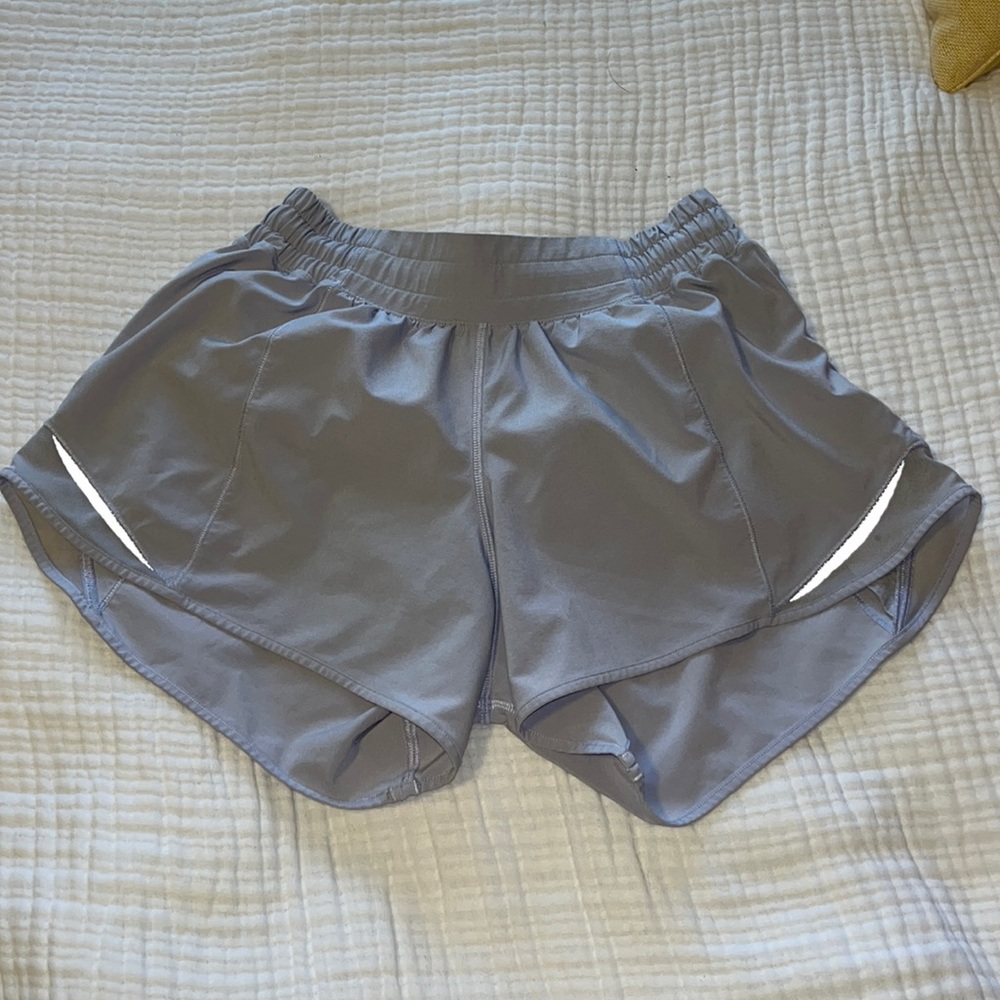 Lululemon Hotty Hot Shorts 4”
